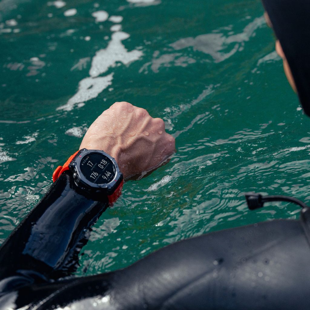 Amazfit T-Rex 3 - Lava - Image 4