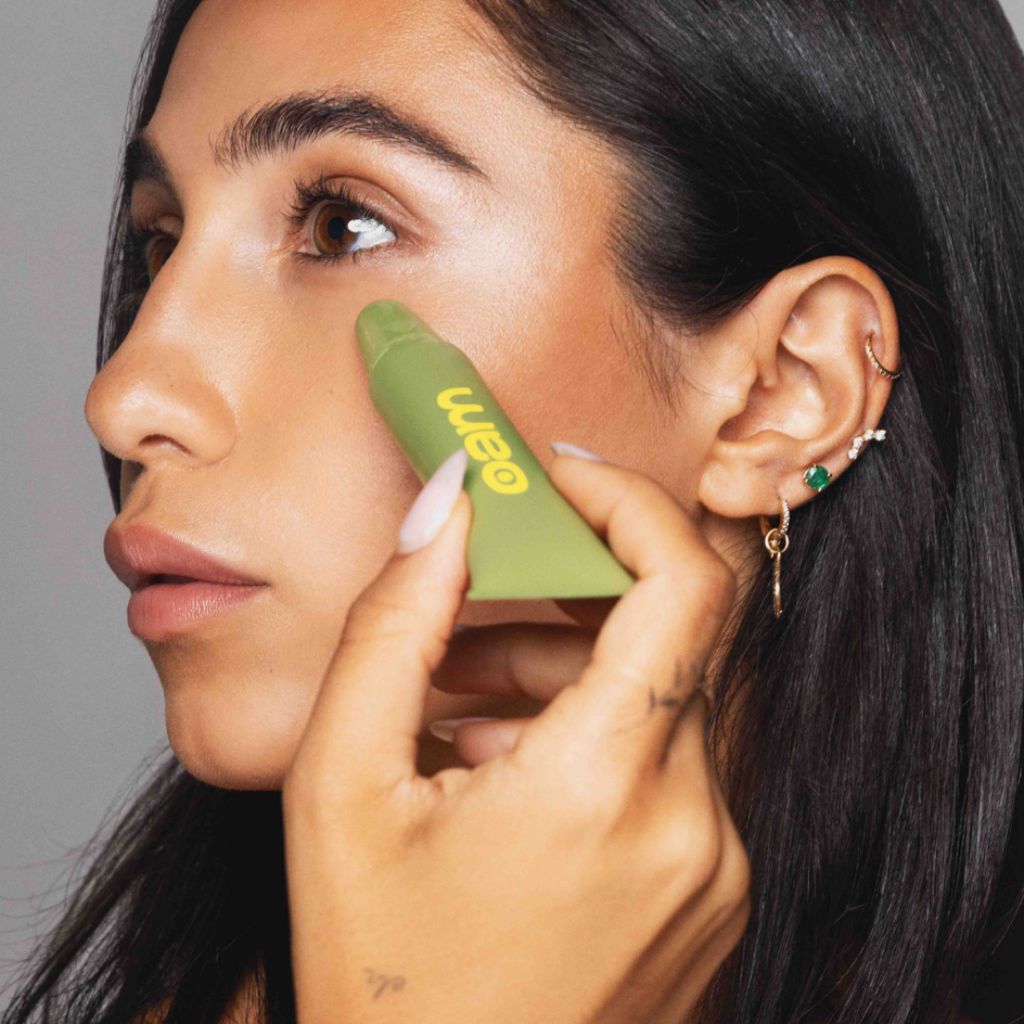 No Baggage Caffeine Eye Serum - Image 4