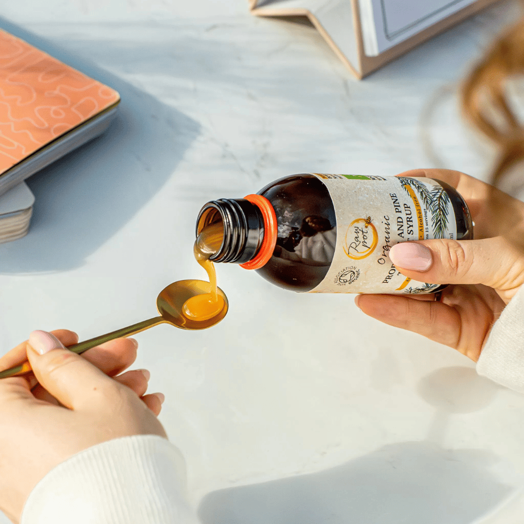 Bio-Propolis- und Kiefernsirup für den Hals - Image 3