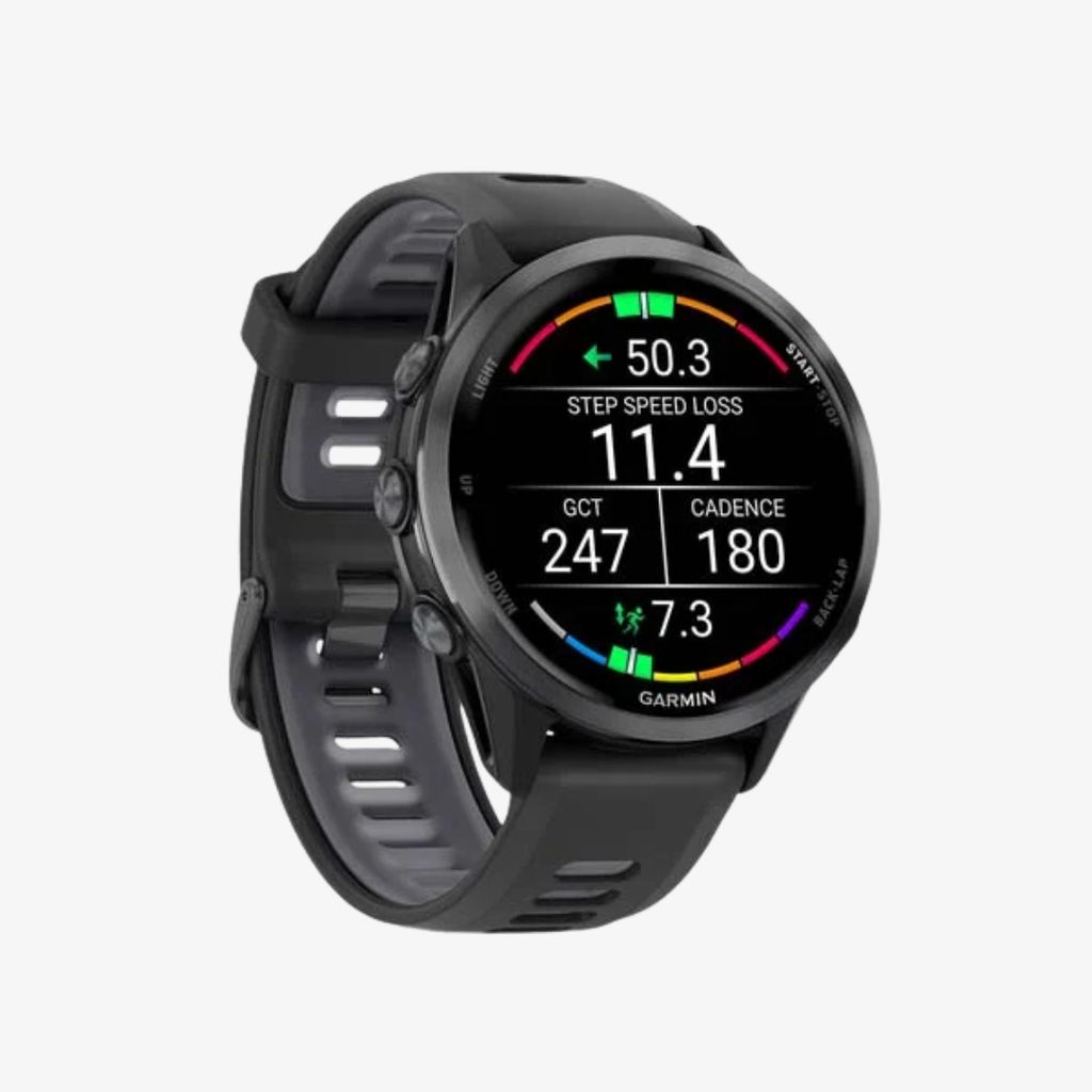 Forerunner® 970 – Carbon Grey DLC-Titan mit schwarzem Gehäuse und schwarzem/transparentem Whitestone-Armband - Image 3