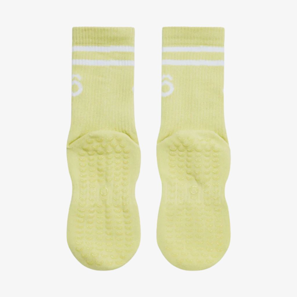 ÔWEAR Crew Sporty Stripes Pilates Grip Socken - Gelbgrün - Image 4