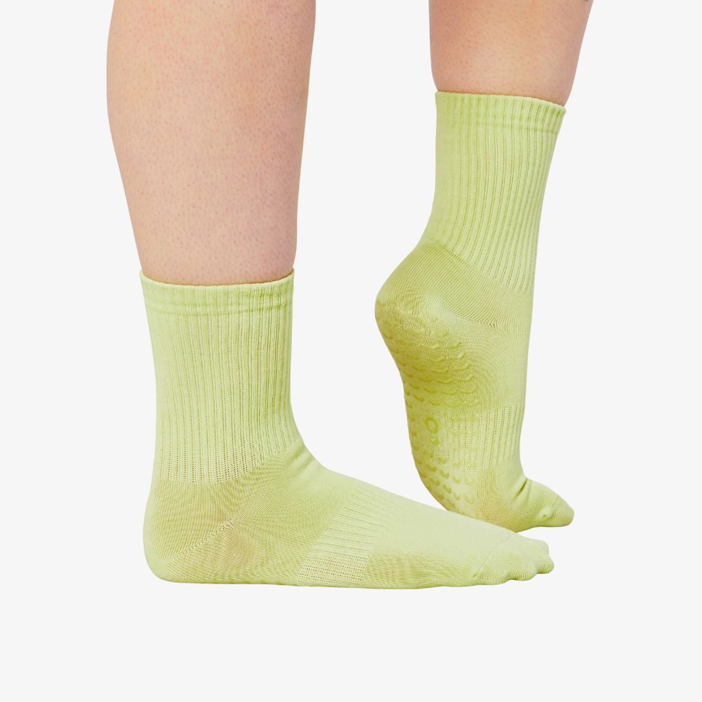 ÔWEAR Essentials Pilates Grip Socken - Gelbgrün - Image 5
