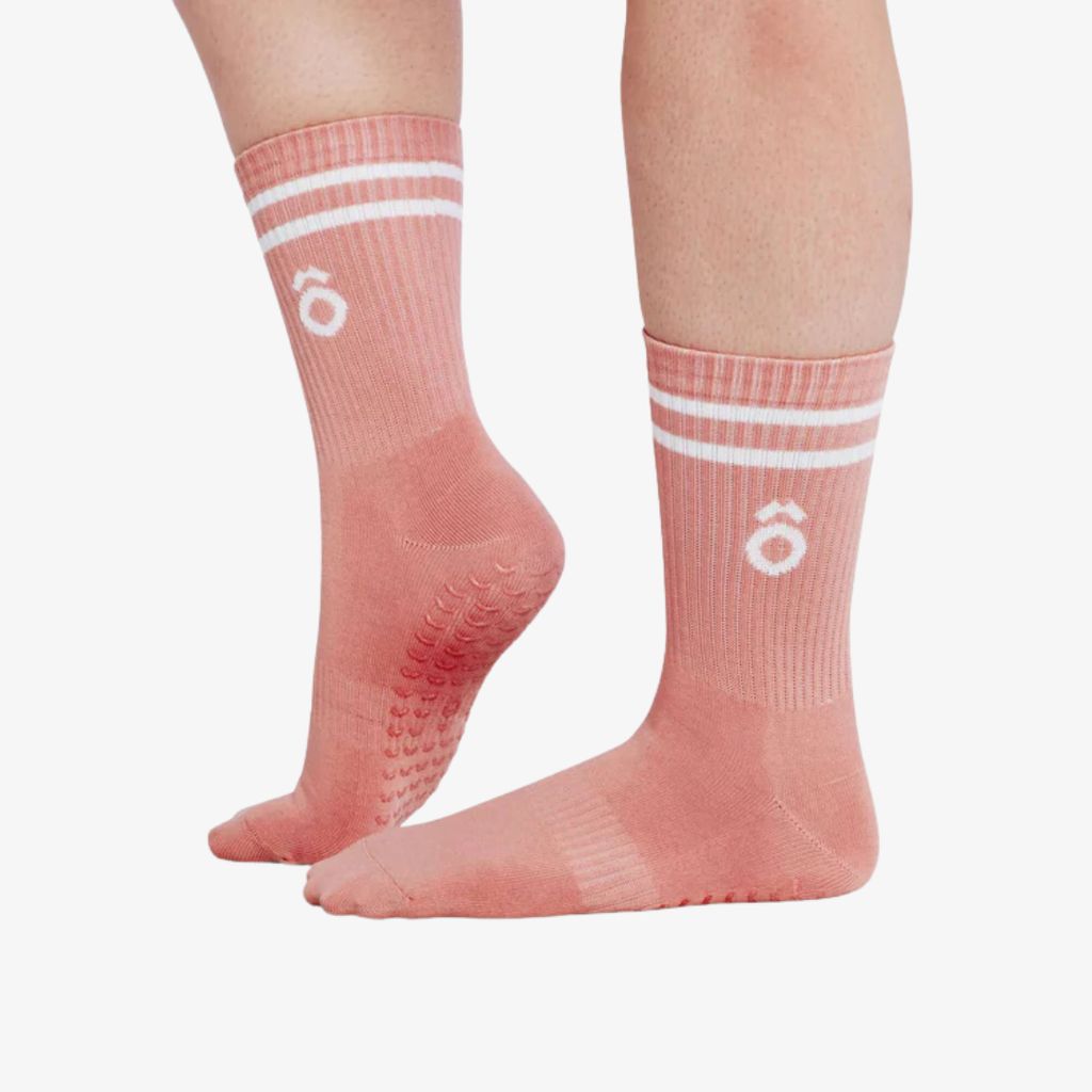 ÔWEAR Crew Sporty Stripes Pilates Grip Socken - Rosa - Image 5
