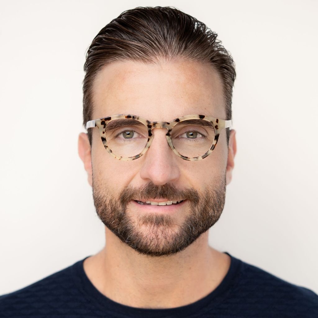 Alexander Blue Light Blocking Glasses (Day) - Ivory Tortoise with Clear Lens - Image 5