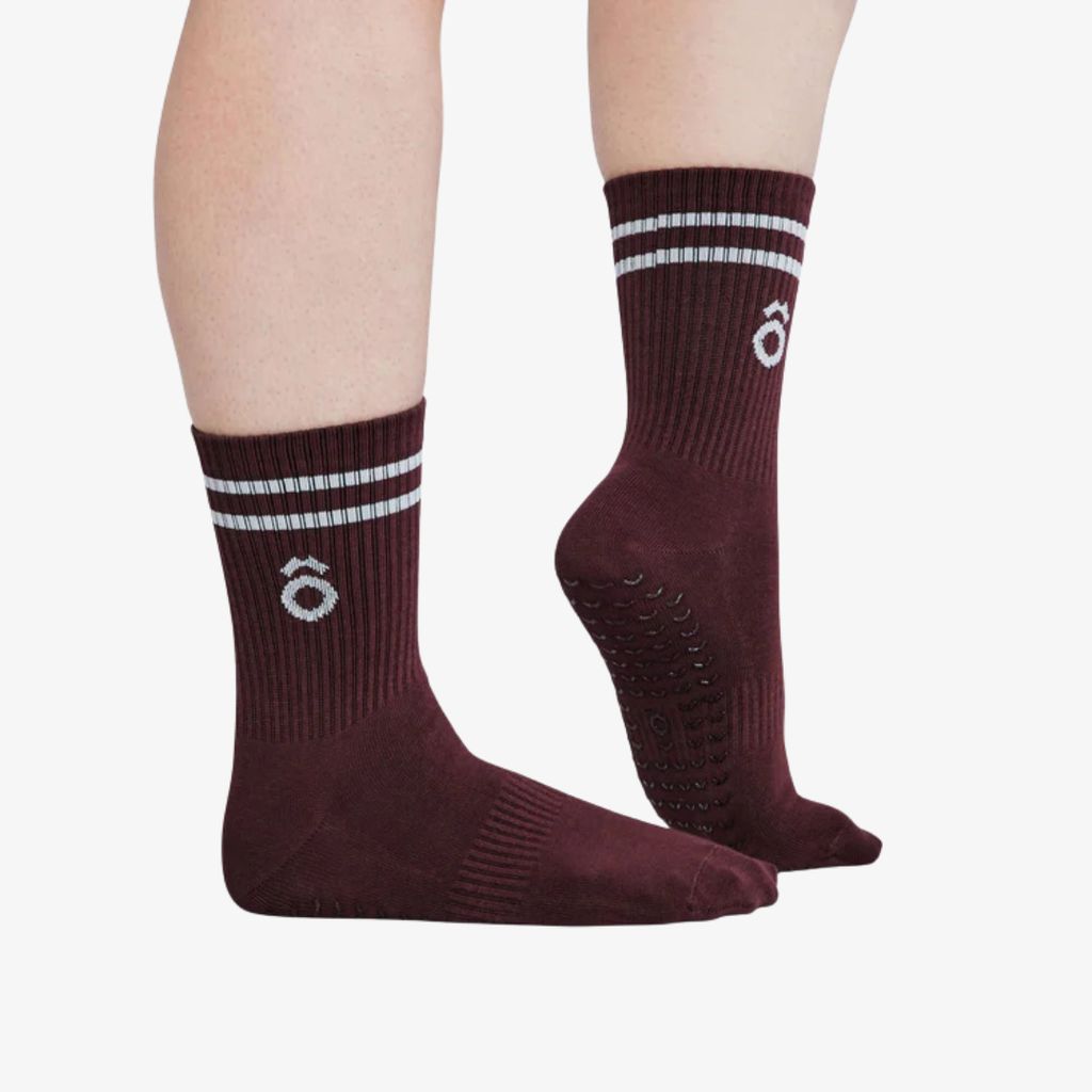 ÔWEAR Crew Sporty Stripes Pilates Grip Socken - Magenta - Image 5