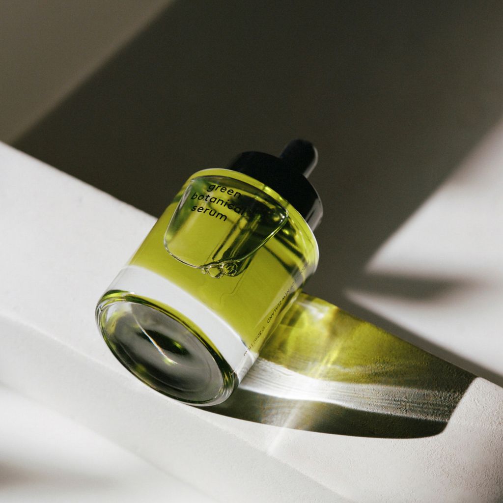 A.M.S Green Botanical Serum - Image 4