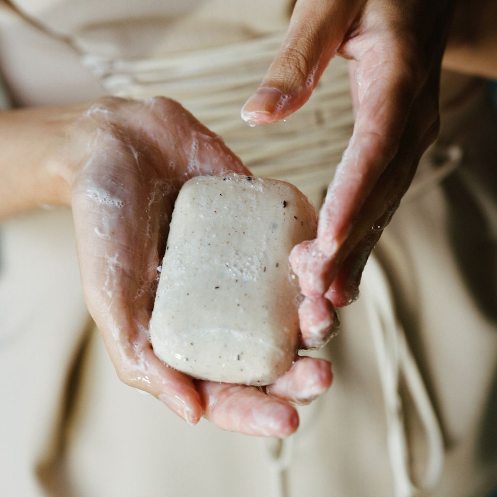 A.M.S Manuka Honey Botanical Soap - Image 4